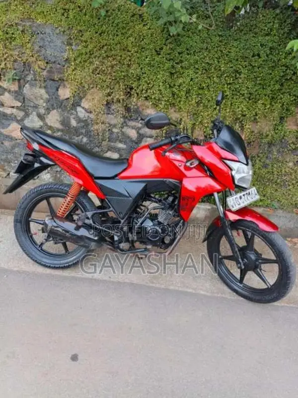 Hero-Honda Twister 2015 Motorbike (Used)