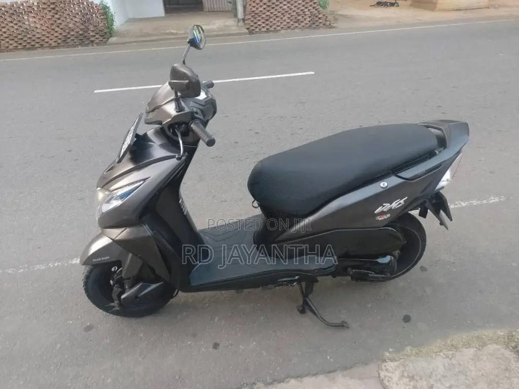Honda Dio 2018 Motorbike (Used)