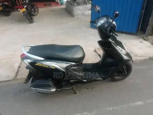 TVS Zest 2015 Motorbike (Used)