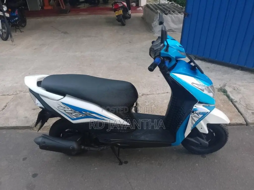 Honda Dio 2017 Motorbike (Used)