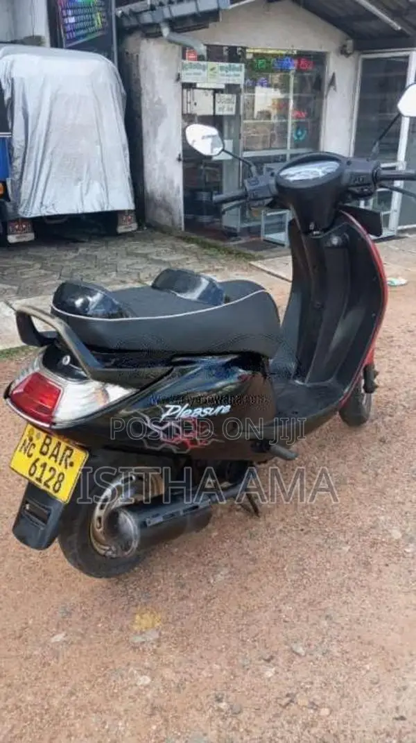 Hero Pleasure 2014 Motorbike (Used)
