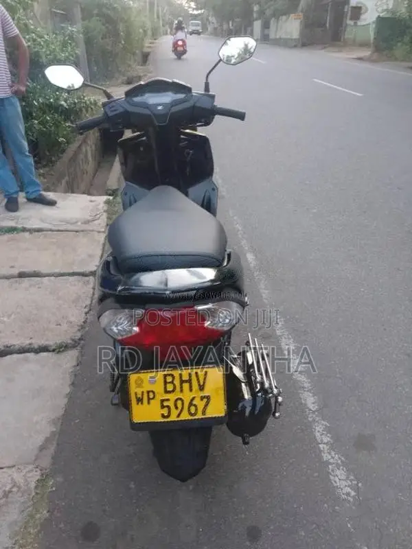 Honda Dio 2019 Motorbike (Used)
