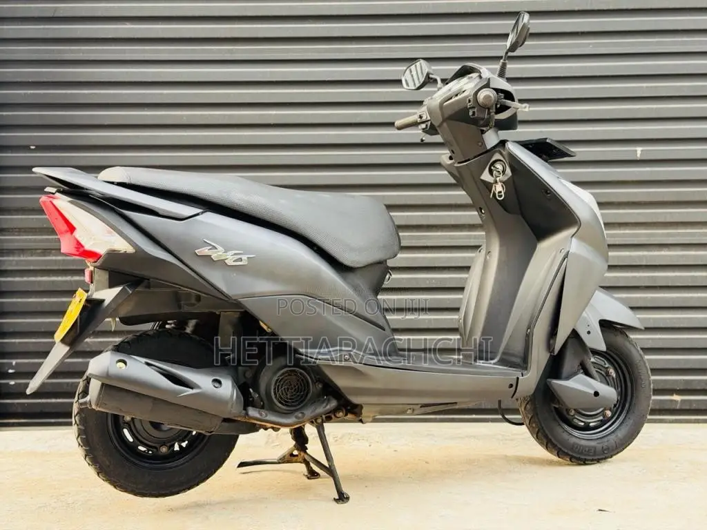 Honda Dio 2015 Motorbike (Used)