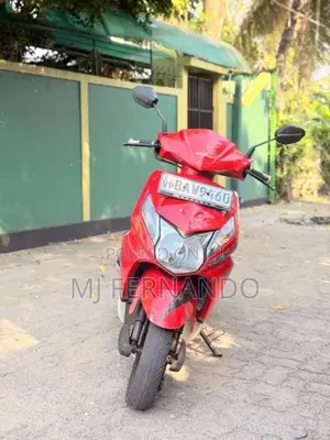 Honda DIO 2014 Motorbike (Used)