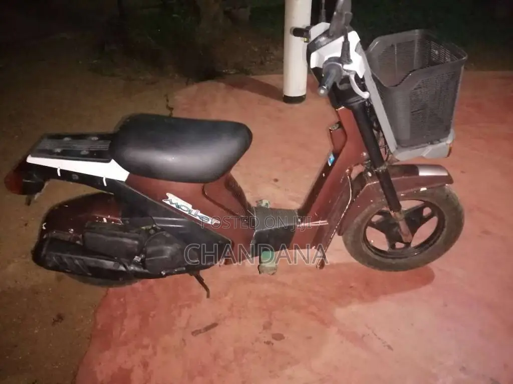 Suzuki Moullet 2020 Motorbike Unregistered (Recondition)