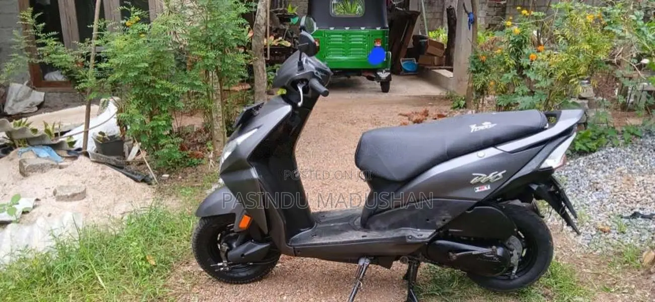 Honda Dio 2017 Motorbike (Used)