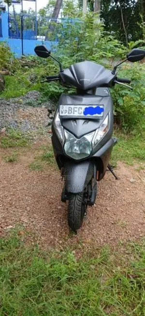 Honda Dio 2017 Motorbike (Used)