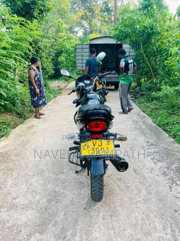 Bajaj Platina 125 2010 Motorbike (Used)