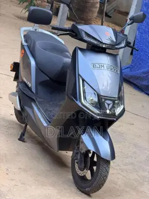 Yadea T5 2025 Motorbike (Used)