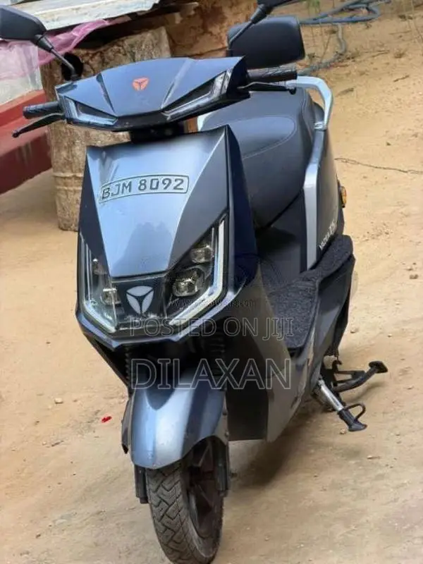 Yadea T5 2025 Motorbike (Used)