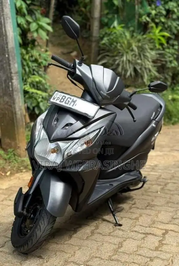 Honda Dio 2018 Motorbike (Used)