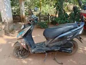 Honda Dio 2015 Motorbike (Used)