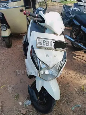 Honda Dio 2014 Motorbike (Used)