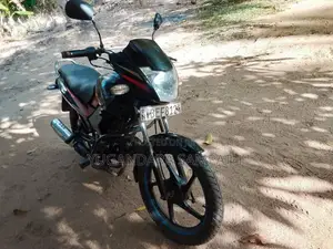 Mahindra Centuro 2016 Motorbike (Used)