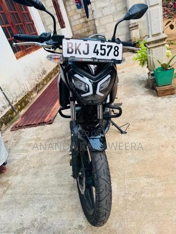 TVS Raider 2025 Motorbike (Used)