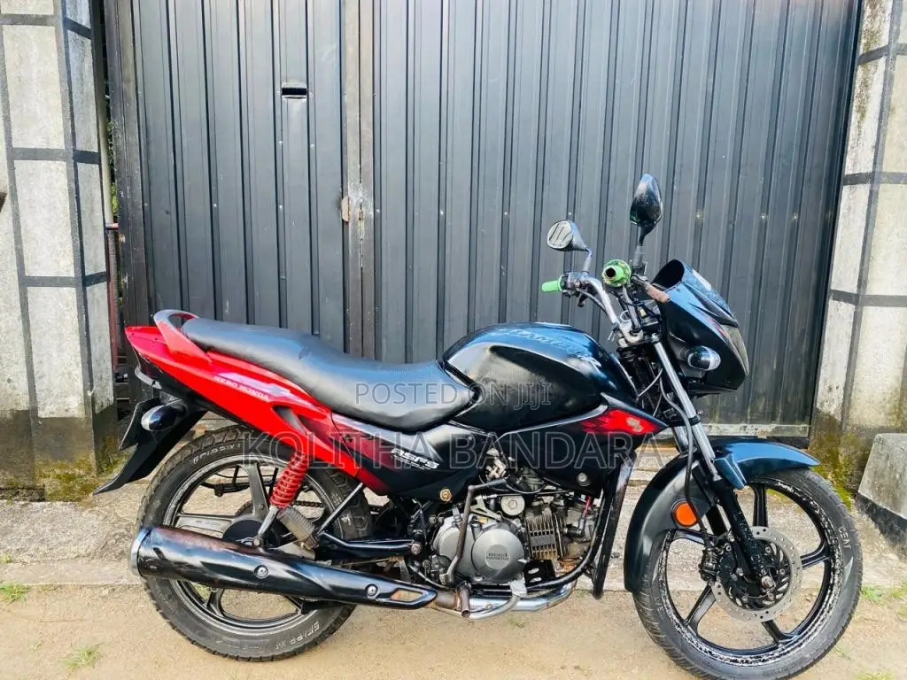 Hero-Honda Glamour 2011 Motorbike (Used)