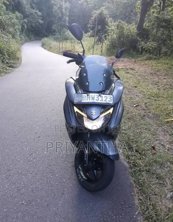 Suzuki Burgman 2019 Motorbike (Used)