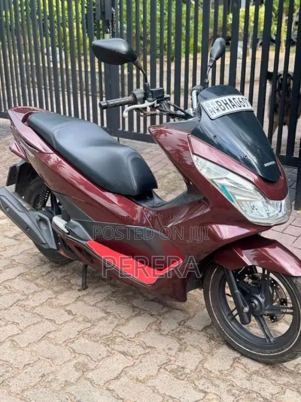 Honda Pcx 2017 Motorbike (Used)