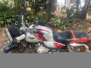 Bajaj V15 2016 Motorbike (Used)
