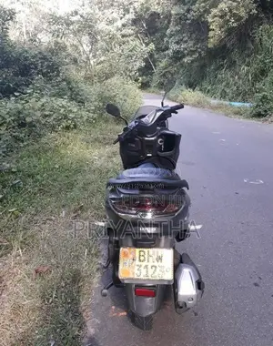 Suzuki Burgman 2019 Motorbike (Used)