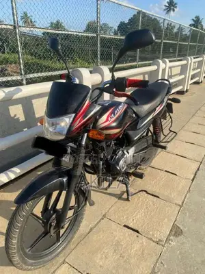 Bajaj Platina 2015 Motorbike (Used)