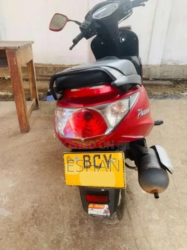 Hero Pleasure 2015 Motorbike (Used)