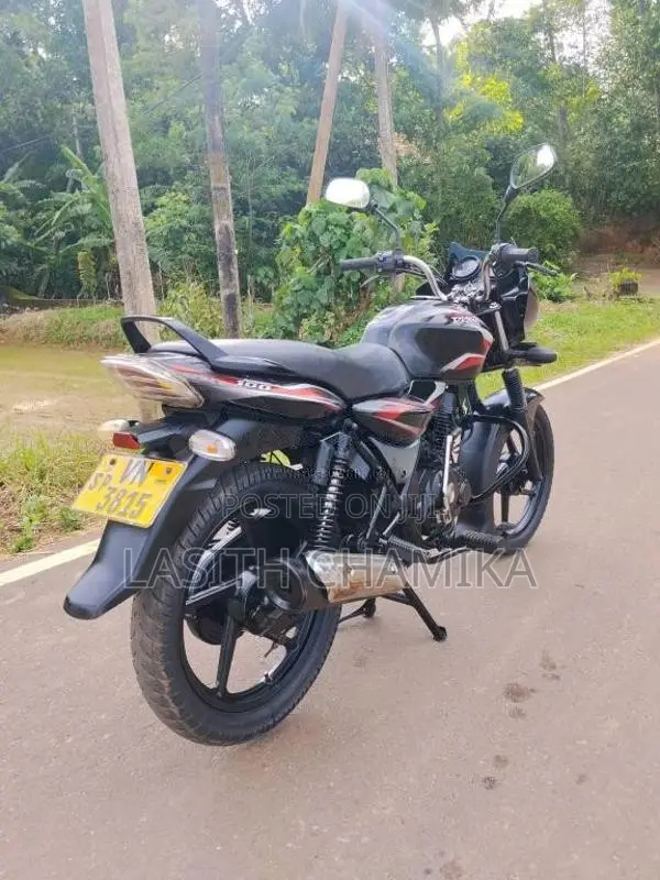 Bajaj Discover 2010 Motorbike (Used)