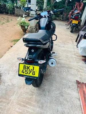 TVS Raider 2025 Motorbike (Used)