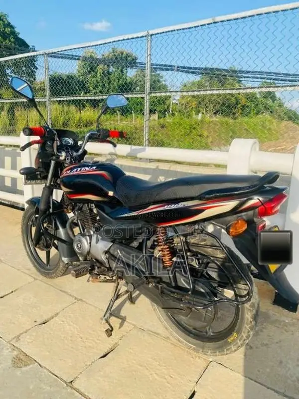 Bajaj Platina 2015 Motorbike (Used)