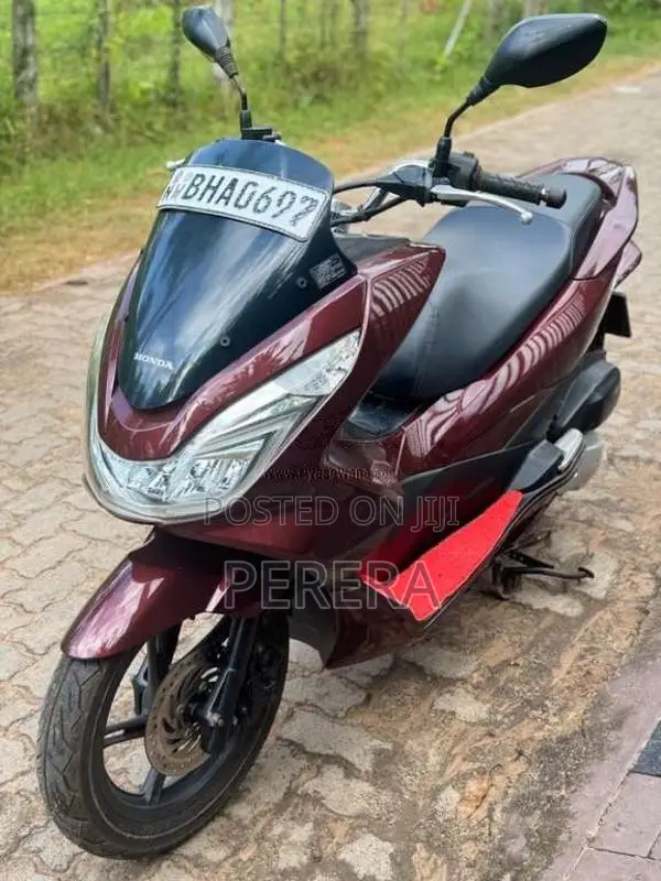 Honda Pcx 2017 Motorbike (Used)
