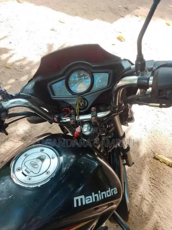 Mahindra Centuro 2016 Motorbike (Used)