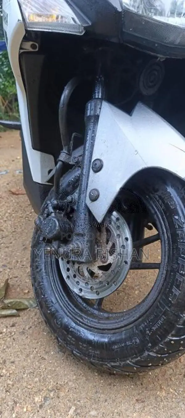 Yamaha Ray Zr 2016 Motorbike (Used)