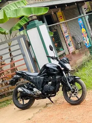 Yamaha Fz 2017 Motorbike (Used)