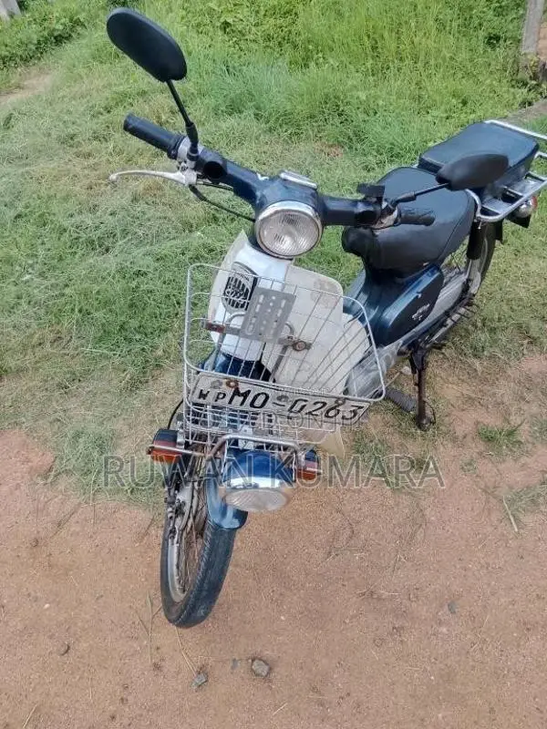 Honda Press Cub 2004 Motorbike (Used)