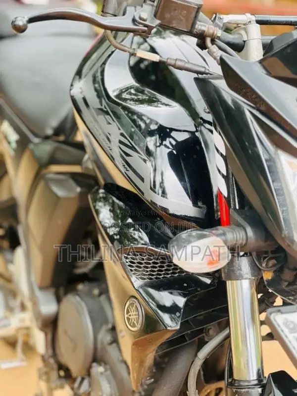 Yamaha Fz 2017 Motorbike (Used)