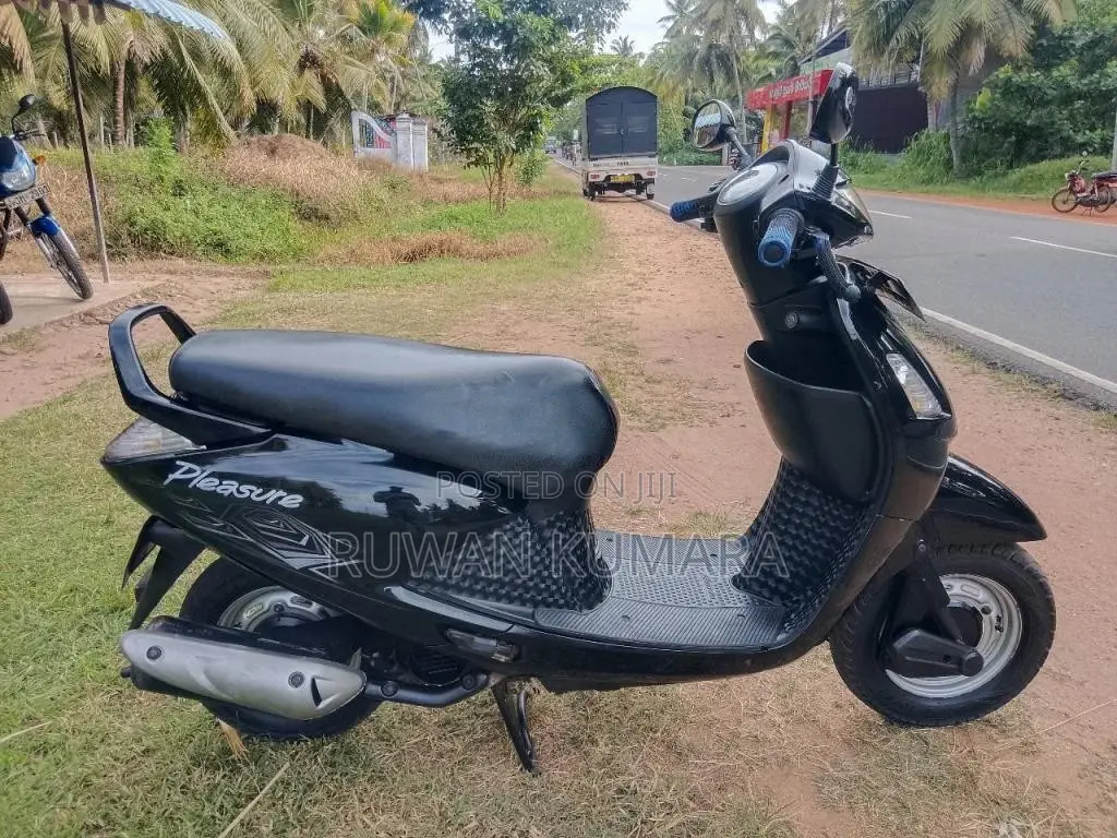 Hero Pleasure 2012 Motorbike (Used)