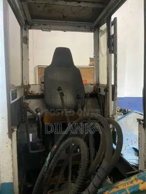 Komatsu PC 30 2003 Heavy-Duty (Used)