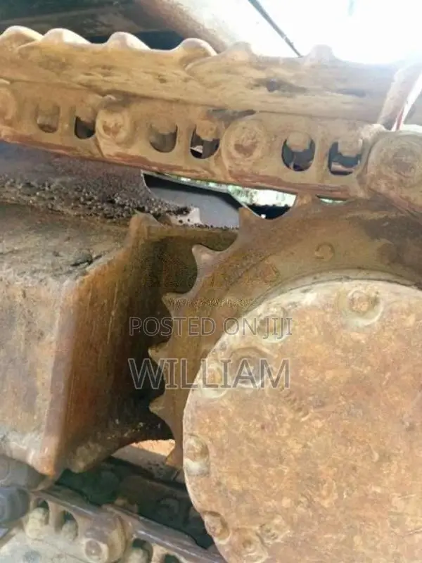 Hitachi Excavator EX 120-2 2001 Heavy-Duty (Used)