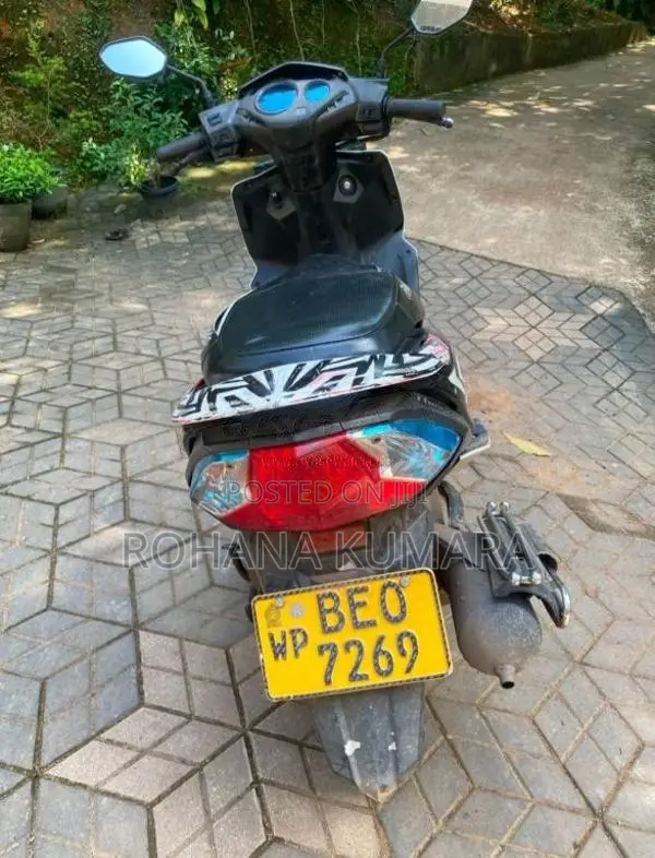 Honda Dio 2016 Motorbike (Used)