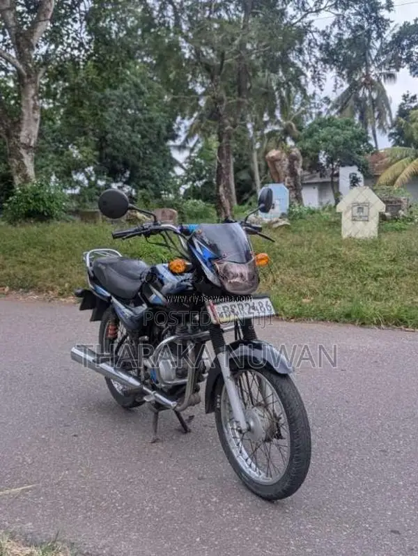 Bajaj CT-100 2015 Motorbike (Used)