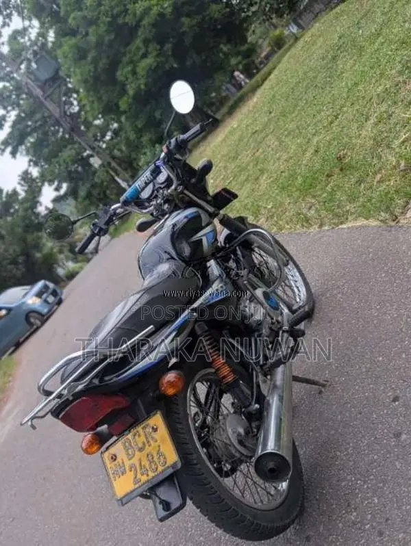 Bajaj CT-100 2015 Motorbike (Used)