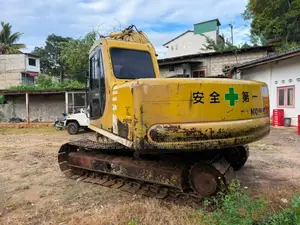 Komatsu 120-6 2010 Heavy-Duty (Used)