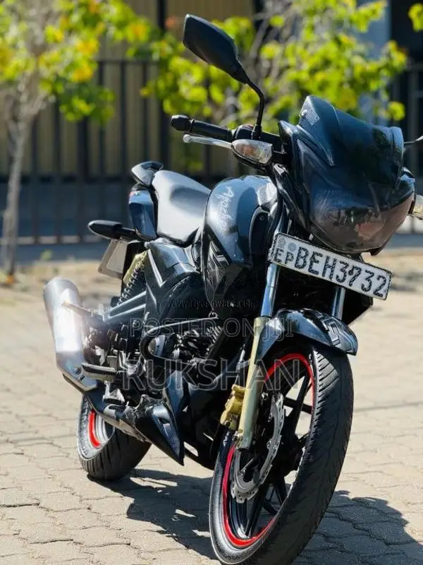 TVS Apache RTR 180 2016 Motorbike (Used)