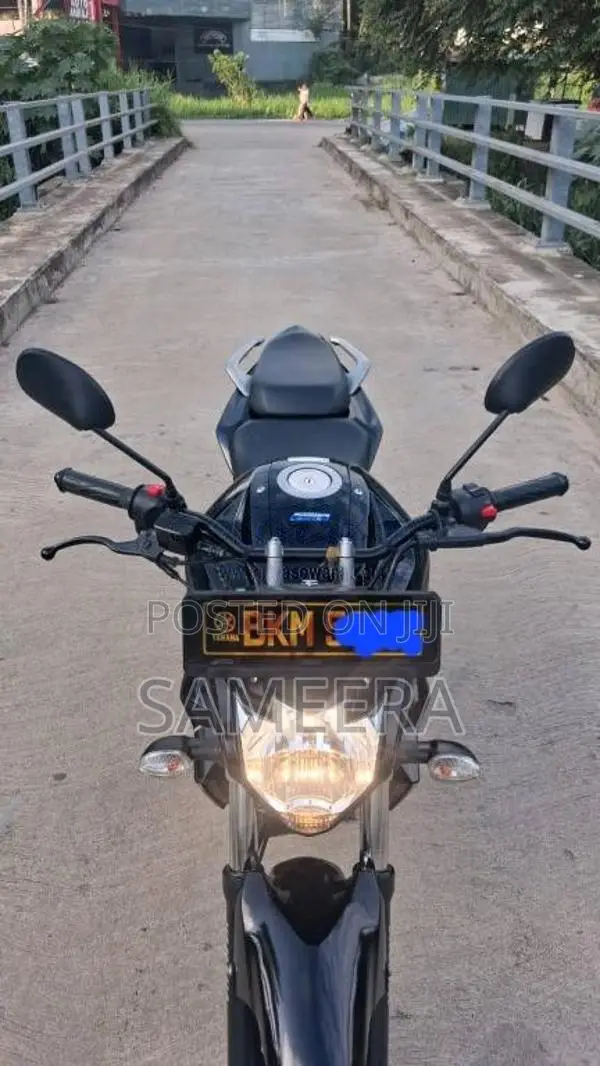Yamaha Fz Version 2 2025 Motorbike (Used)
