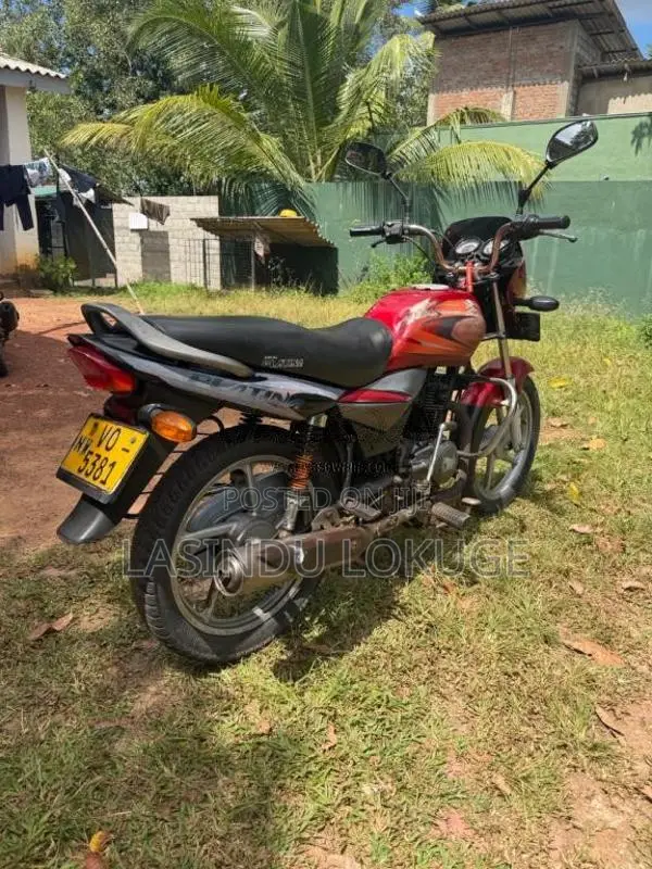 Bajaj Platina 2010 Motorbike (Used)