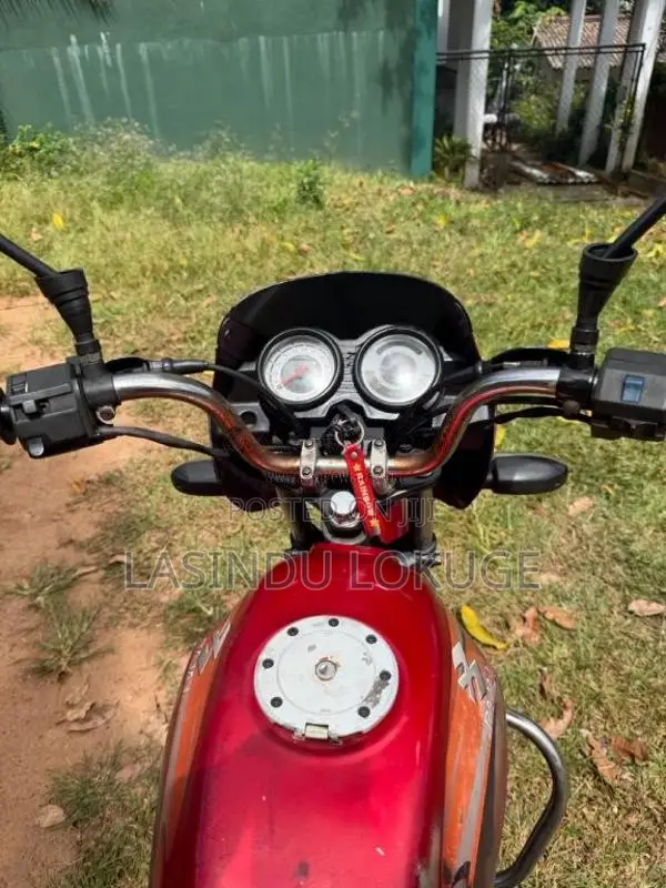 Bajaj Platina 2010 Motorbike (Used)