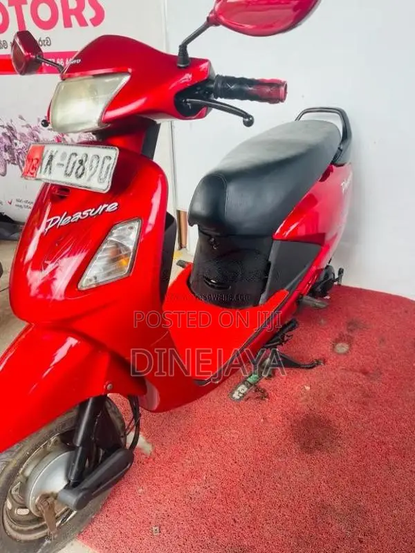 Hero Pleasure 2012 Motorbike (Used)