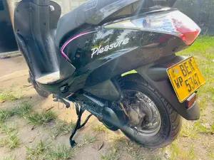 Hero Pleasure 2016 Motorbike (Used)