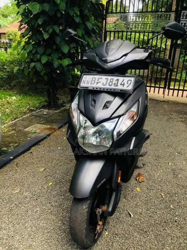 Honda Dio 2017 Motorbike (Used)