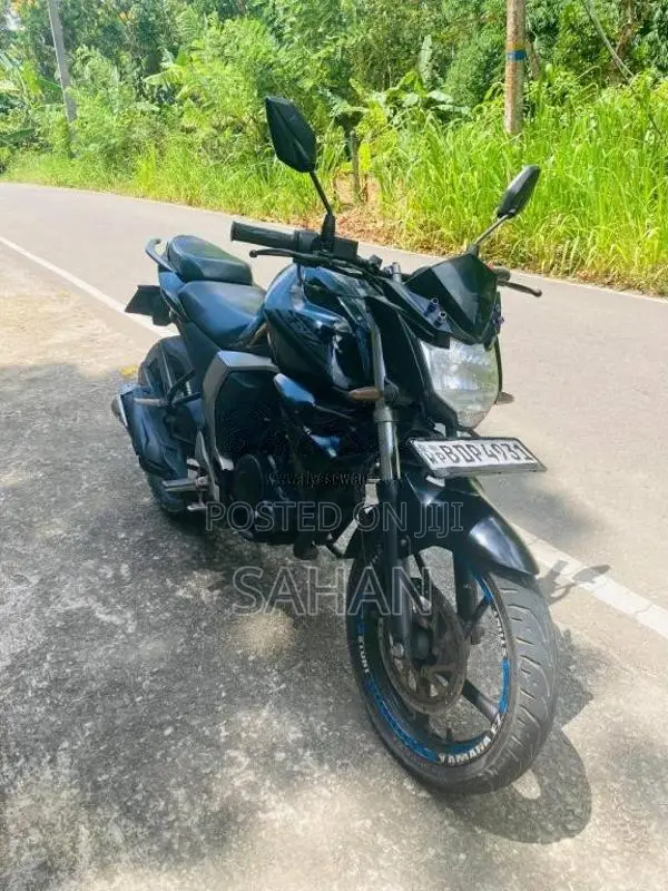 Yamaha FZ-S Version 2.0 2016 Motorbike (Used)